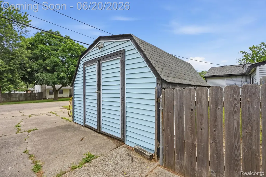 3604 Minton Road Lake Orion Village MI 48359