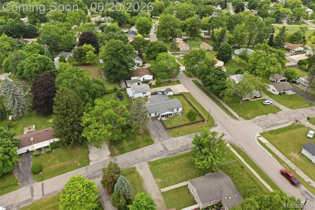 3604 Minton Road Lake Orion Village MI 48359