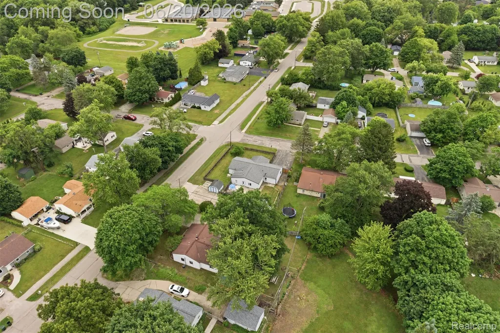 3604 Minton Road Lake Orion Village MI 48359