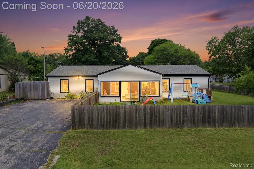 3604 Minton Road Lake Orion Village MI 48359