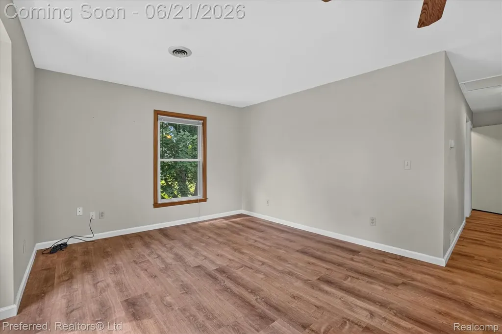 9065 E Richfield Road Richfield Township MI 48423