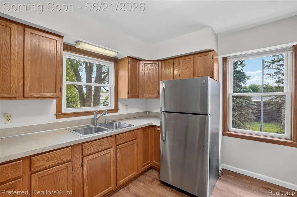 9065 E Richfield Road Richfield Township MI 48423