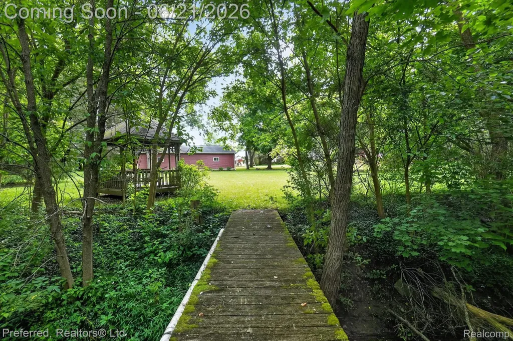 9065 E Richfield Road Richfield Township MI 48423