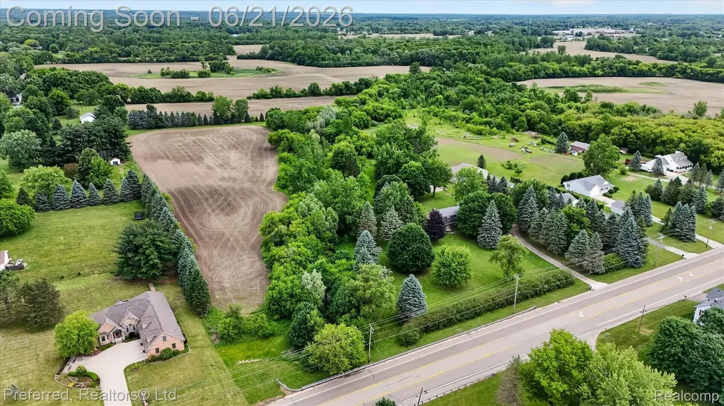9065 E Richfield Road Richfield Township MI 48423