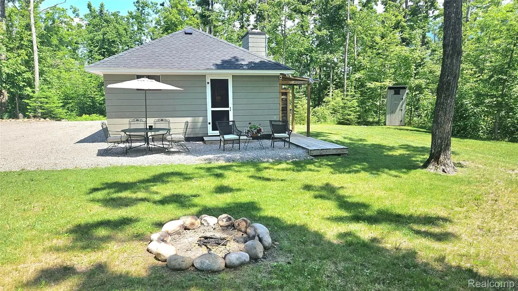 9110 W Gaylanta Drive Vienna Township MI 49709