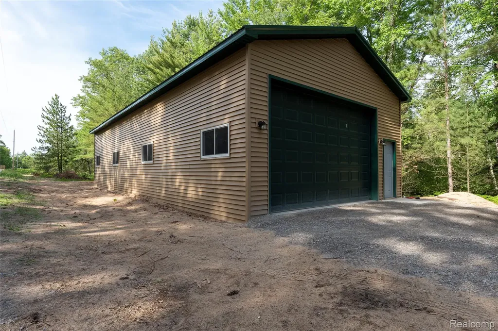 2300 Bliss Lane Plainfield Township MI 48748