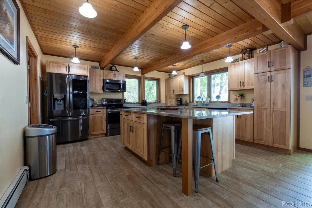 2300 Bliss Lane Plainfield Township MI 48748