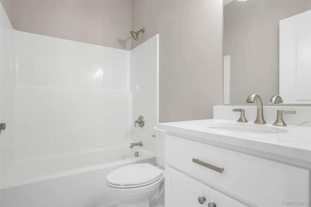 2255 Gilder Drive Marion Township MI 48843