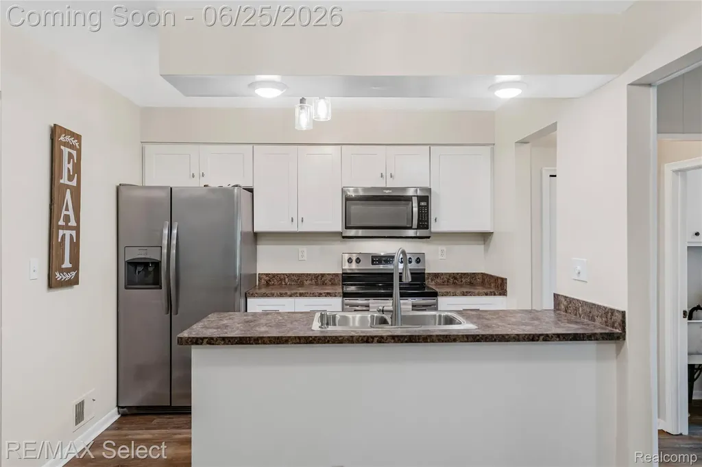 13031 Lockmoor Drive Grand Blanc City MI 48439