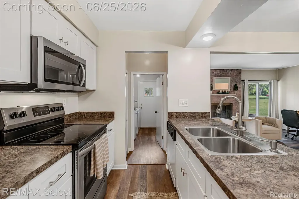 13031 Lockmoor Drive Grand Blanc City MI 48439
