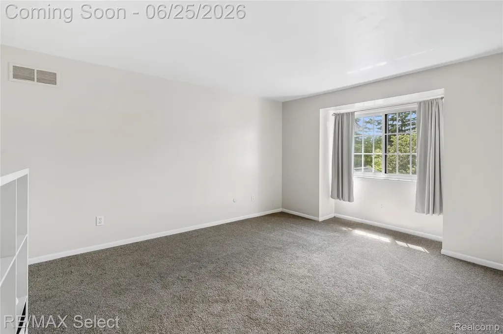 13031 Lockmoor Drive Grand Blanc City MI 48439
