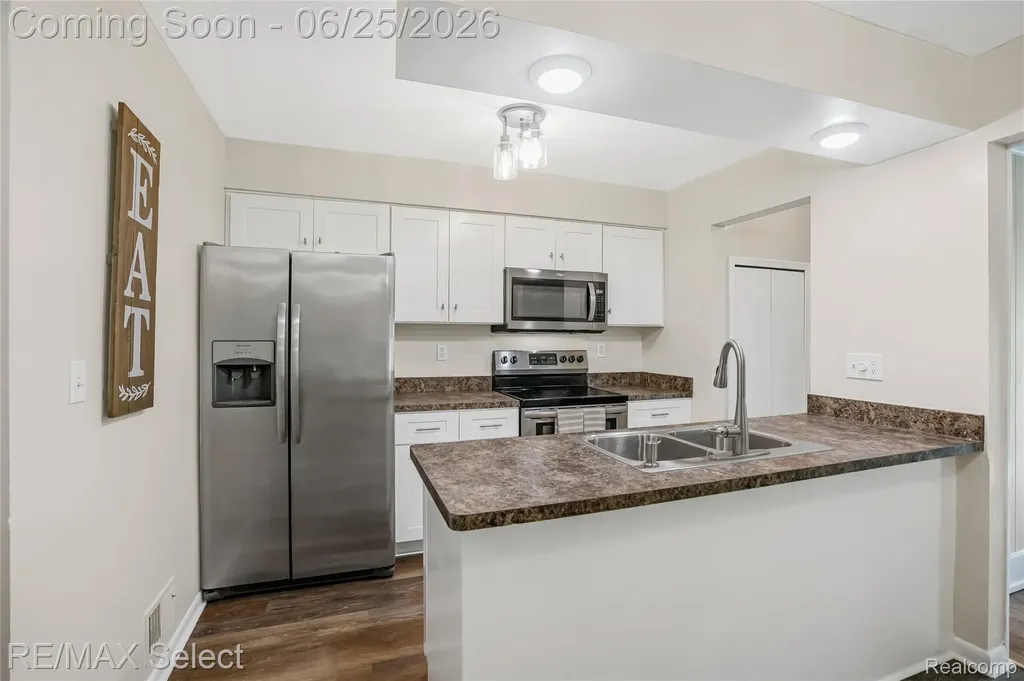 13031 Lockmoor Drive Grand Blanc City MI 48439