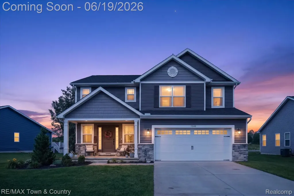 13148 River Rock Pass Fenton Charter Township MI 48451