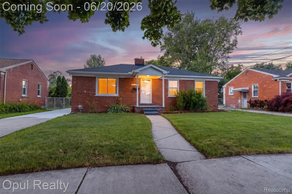 11441 Brookfield Street Livonia City MI 48150
