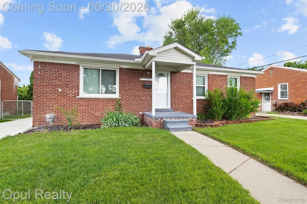 11441 Brookfield Street Livonia City MI 48150