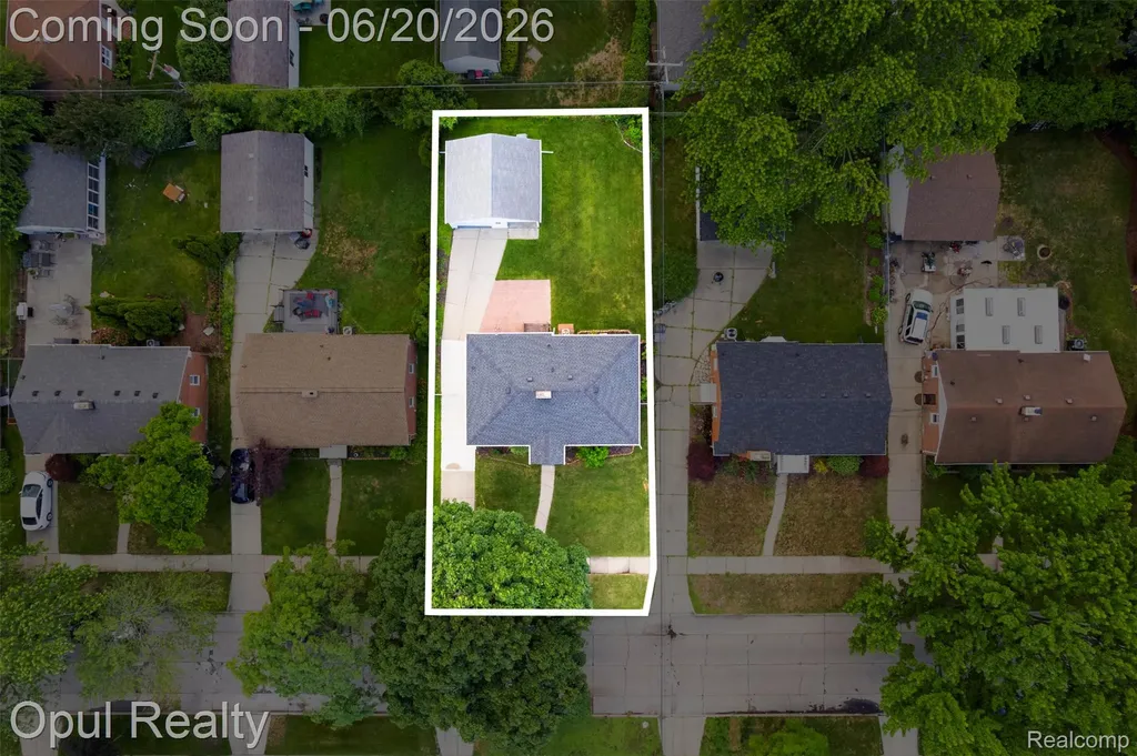 11441 Brookfield Street Livonia City MI 48150