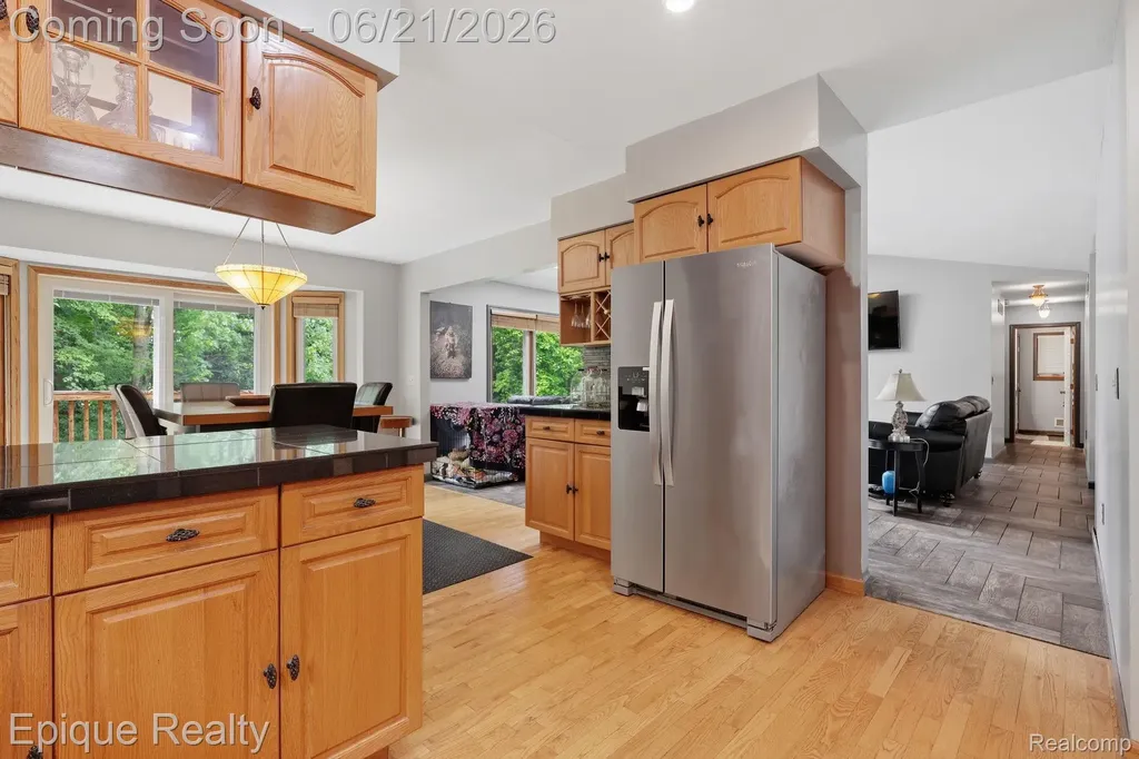 2348 Rochester Road Addison Township MI 48367