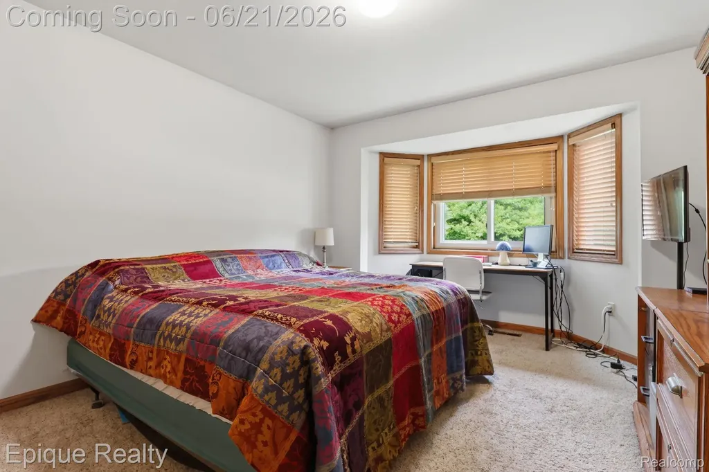 2348 Rochester Road Addison Township MI 48367