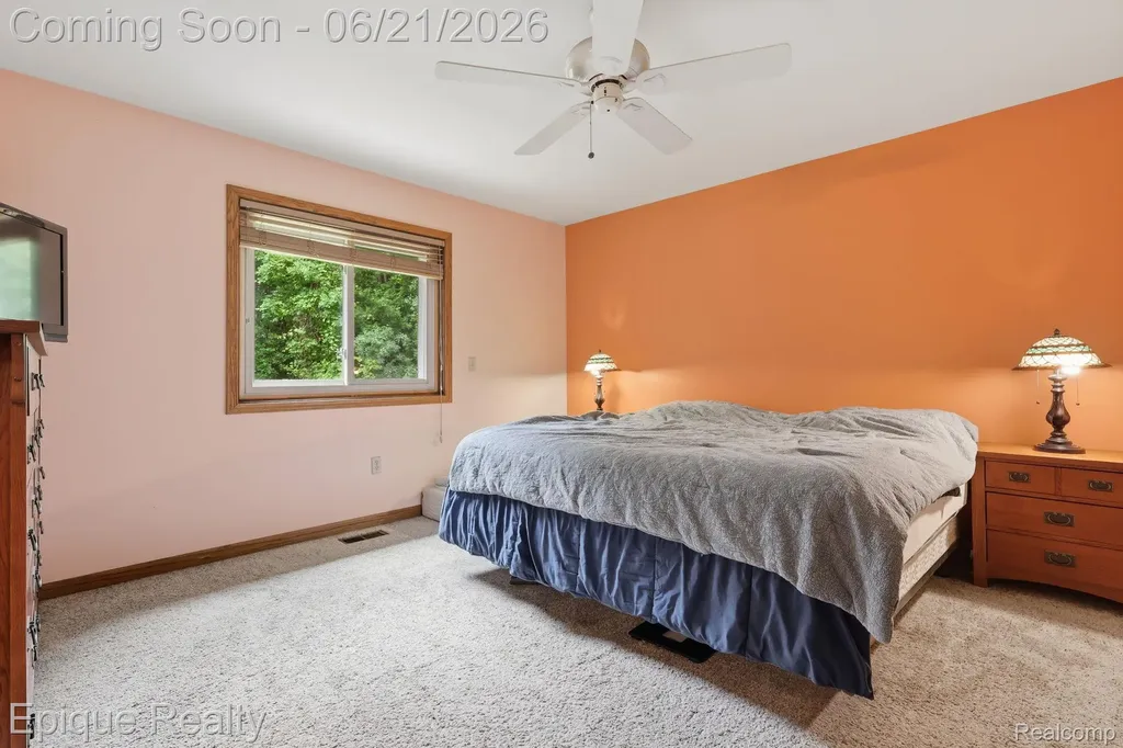 2348 Rochester Road Addison Township MI 48367