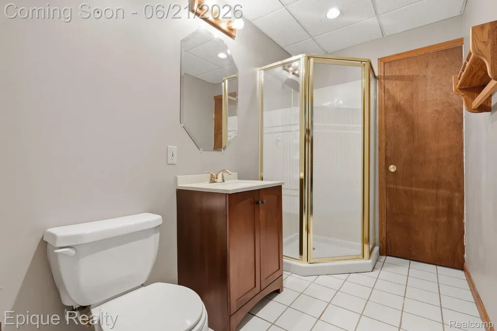 2348 Rochester Road Addison Township MI 48367