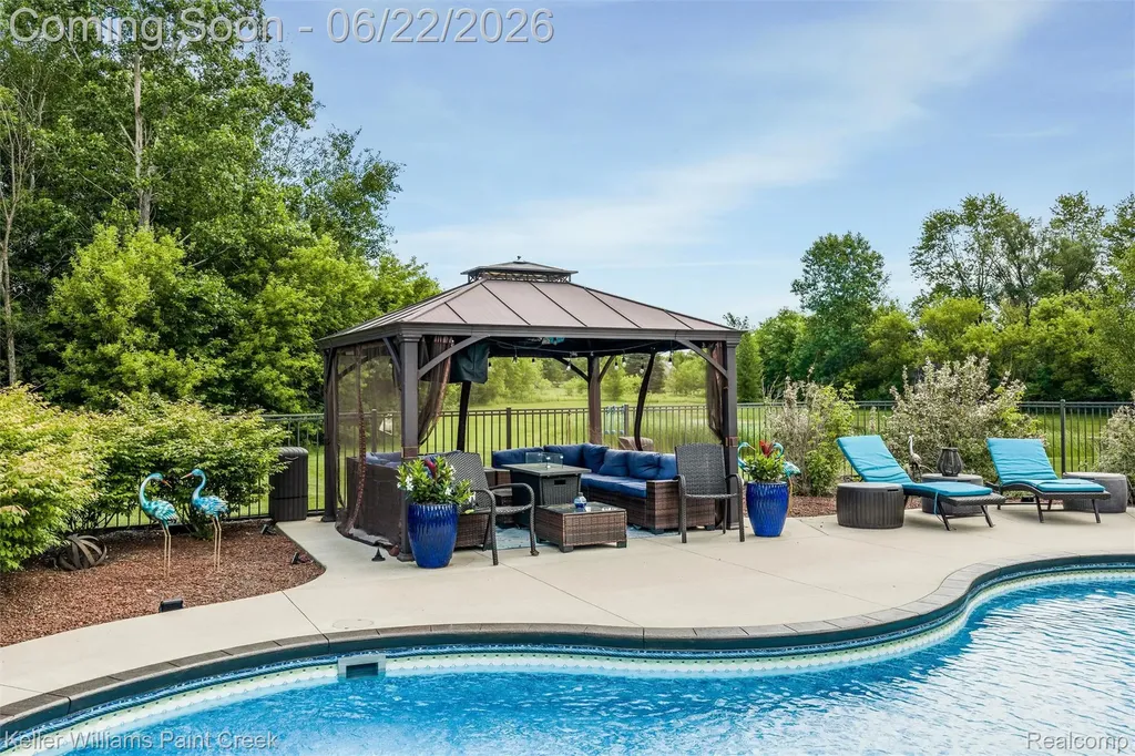 75644 Elk Horn Drive Bruce Township MI 48065