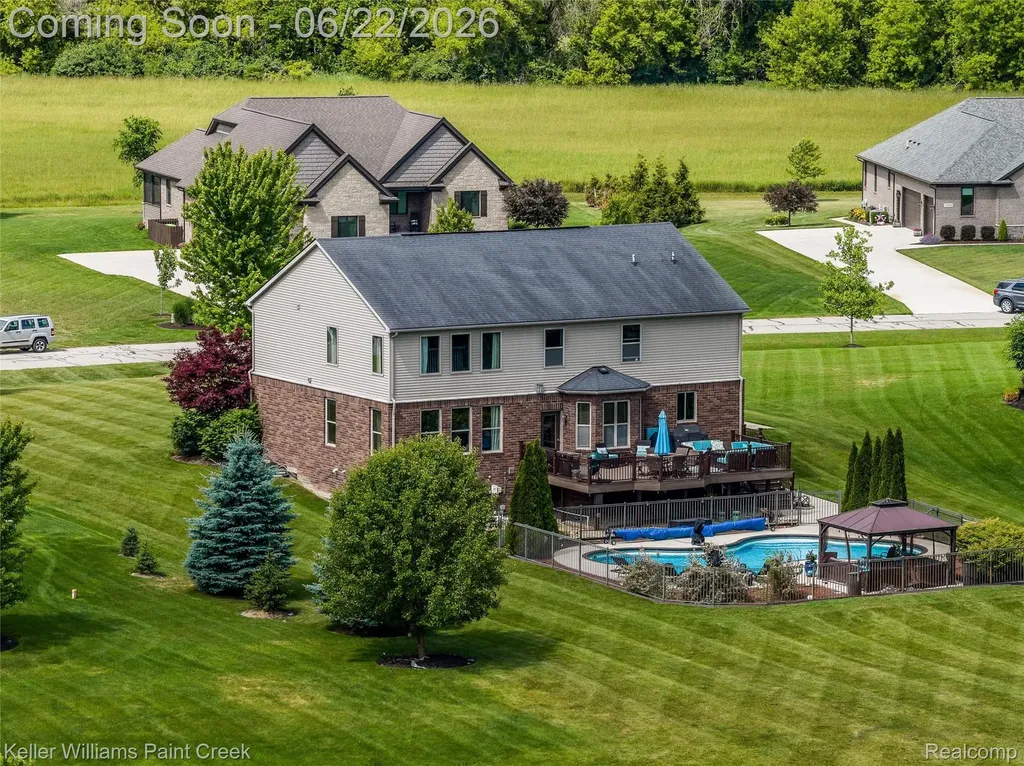 75644 Elk Horn Drive Bruce Township MI 48065