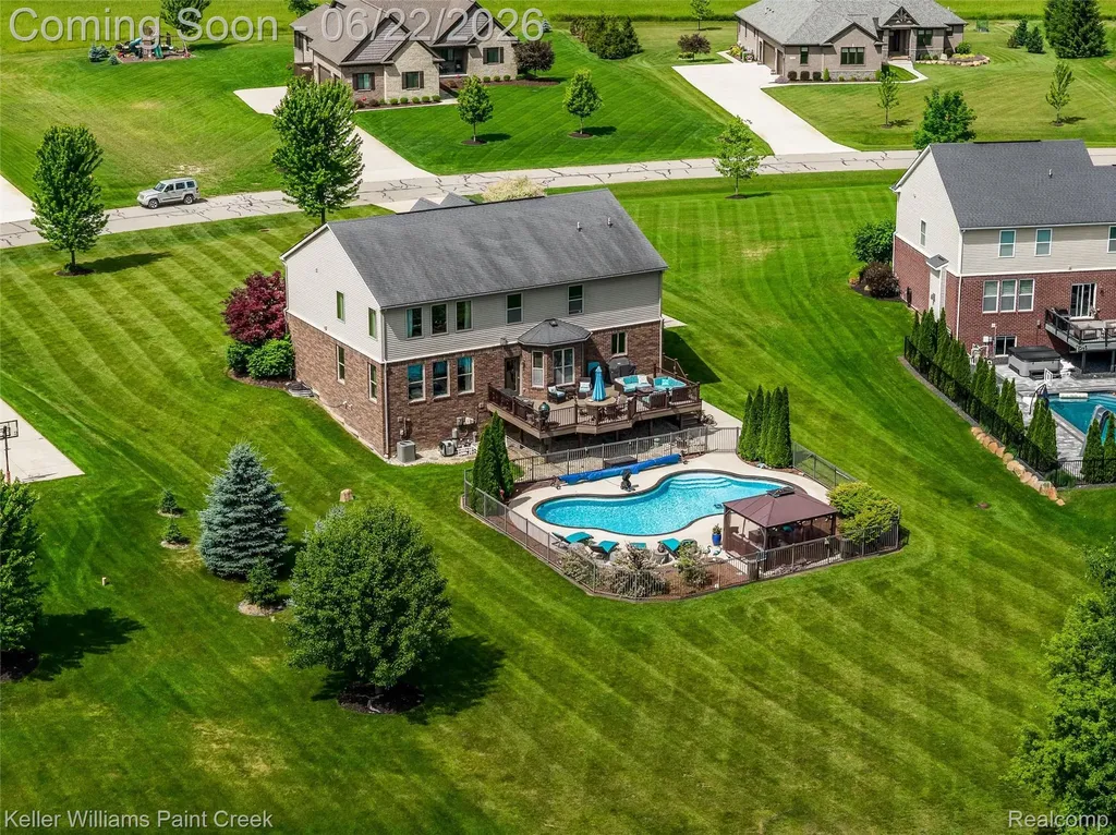 75644 Elk Horn Drive Bruce Township MI 48065