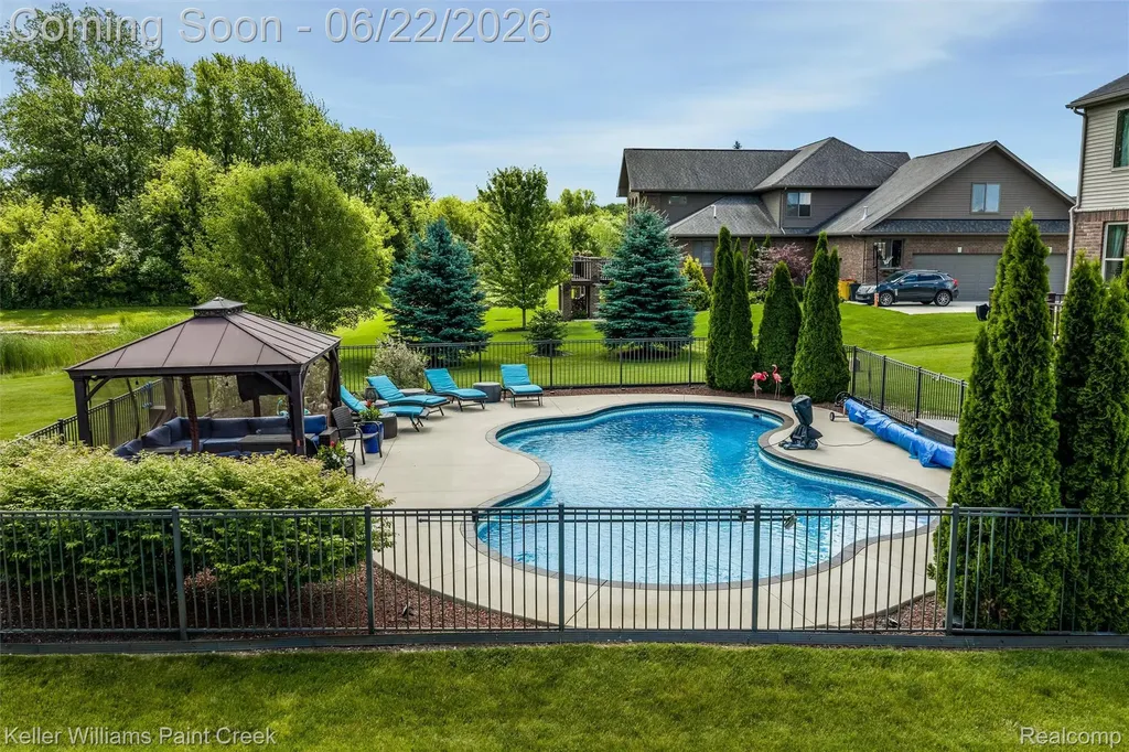 75644 Elk Horn Drive Bruce Township MI 48065