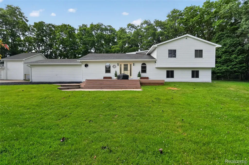 8655 Joey Drive Putnam Township MI 48169