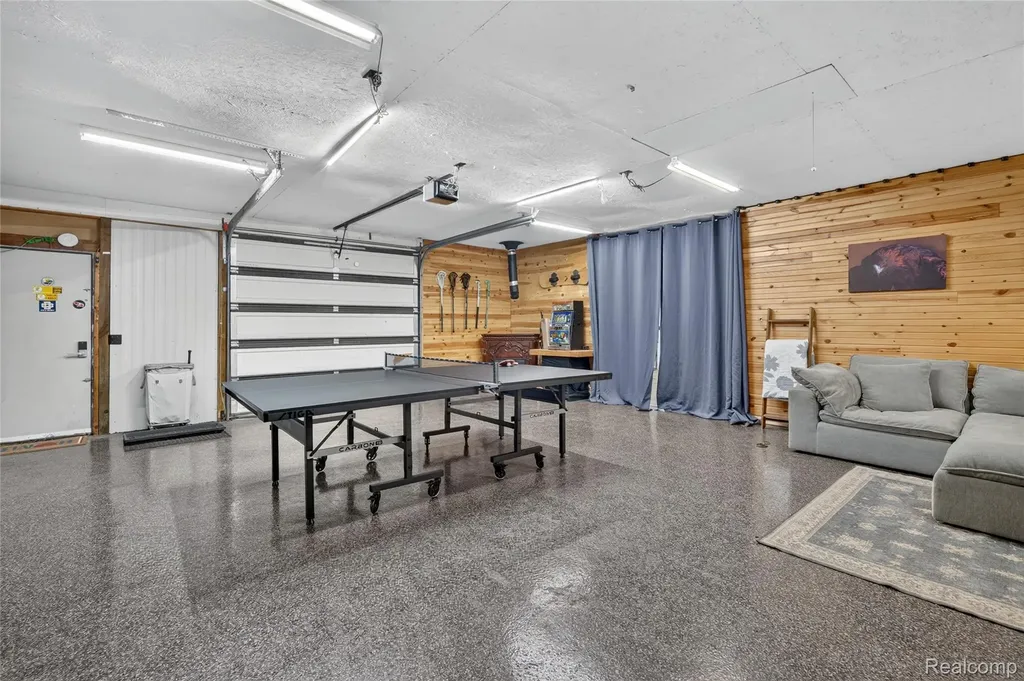 8655 Joey Drive Putnam Township MI 48169
