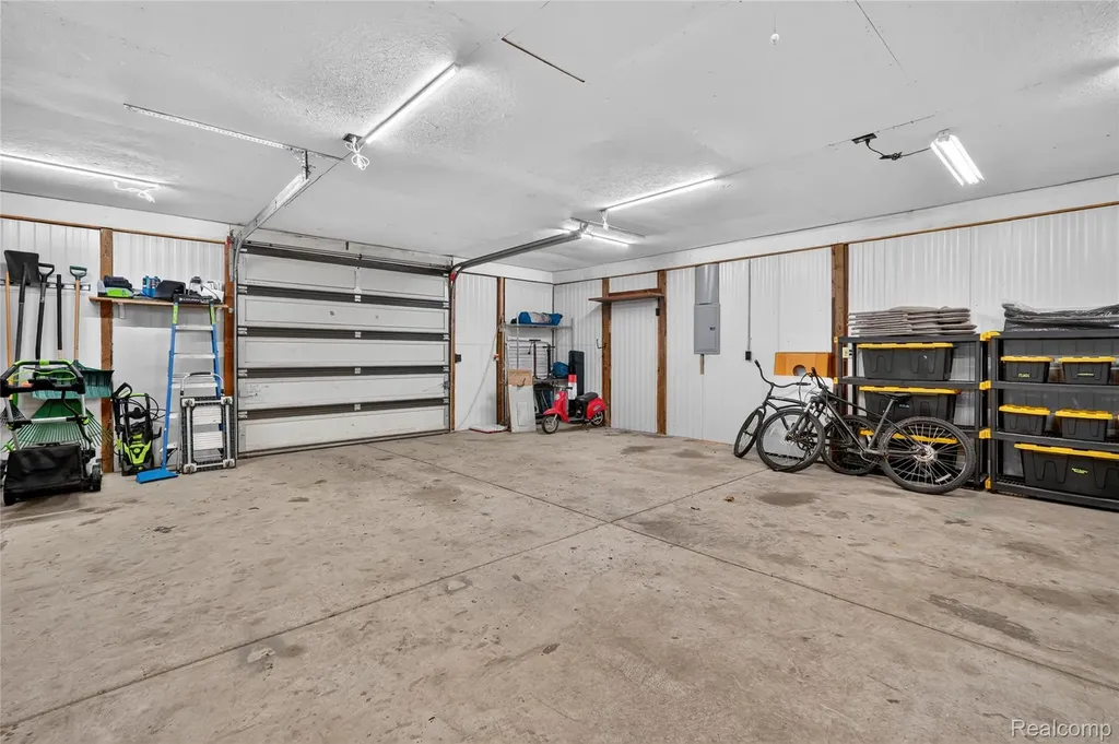 8655 Joey Drive Putnam Township MI 48169