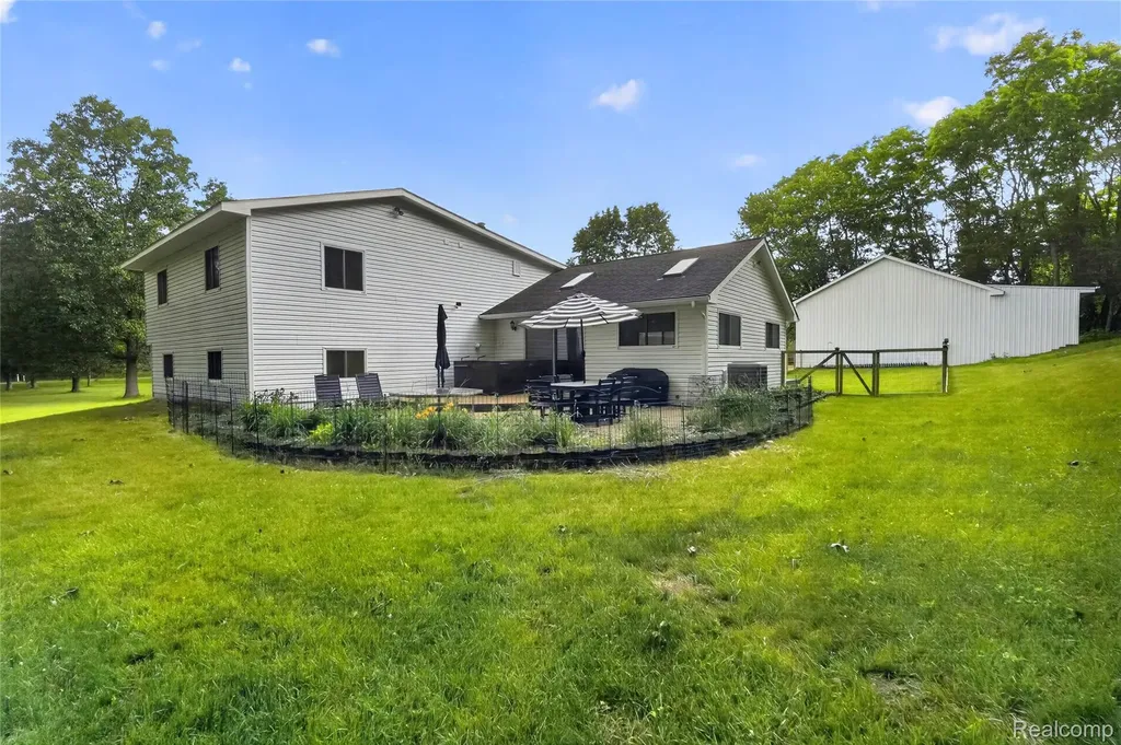 8655 Joey Drive Putnam Township MI 48169