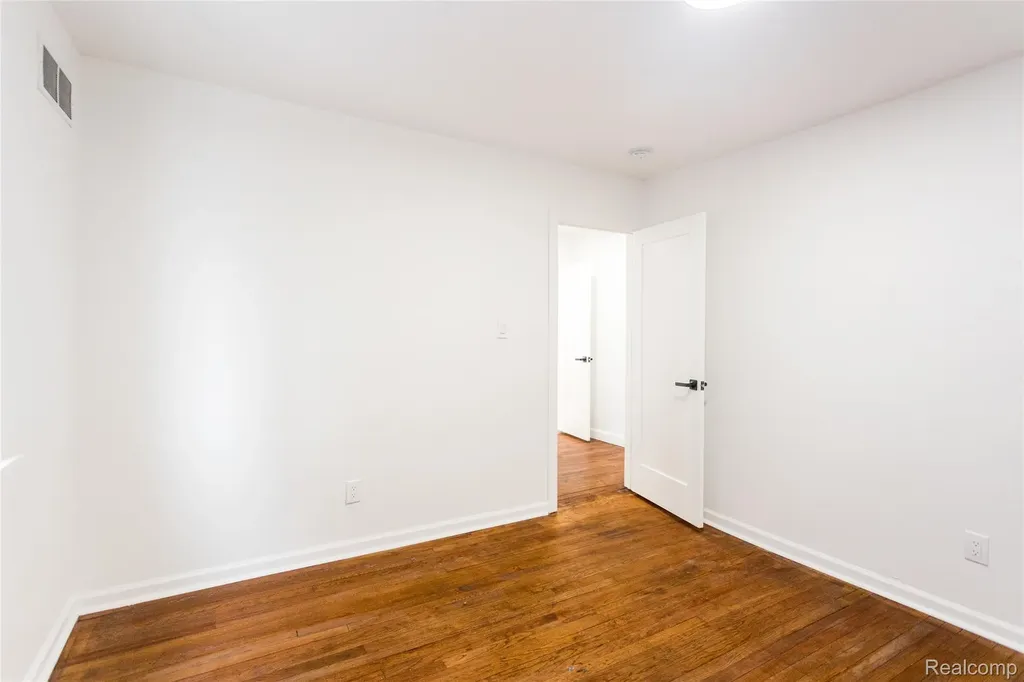 18306 Stoepel Street Detroit City MI 48221