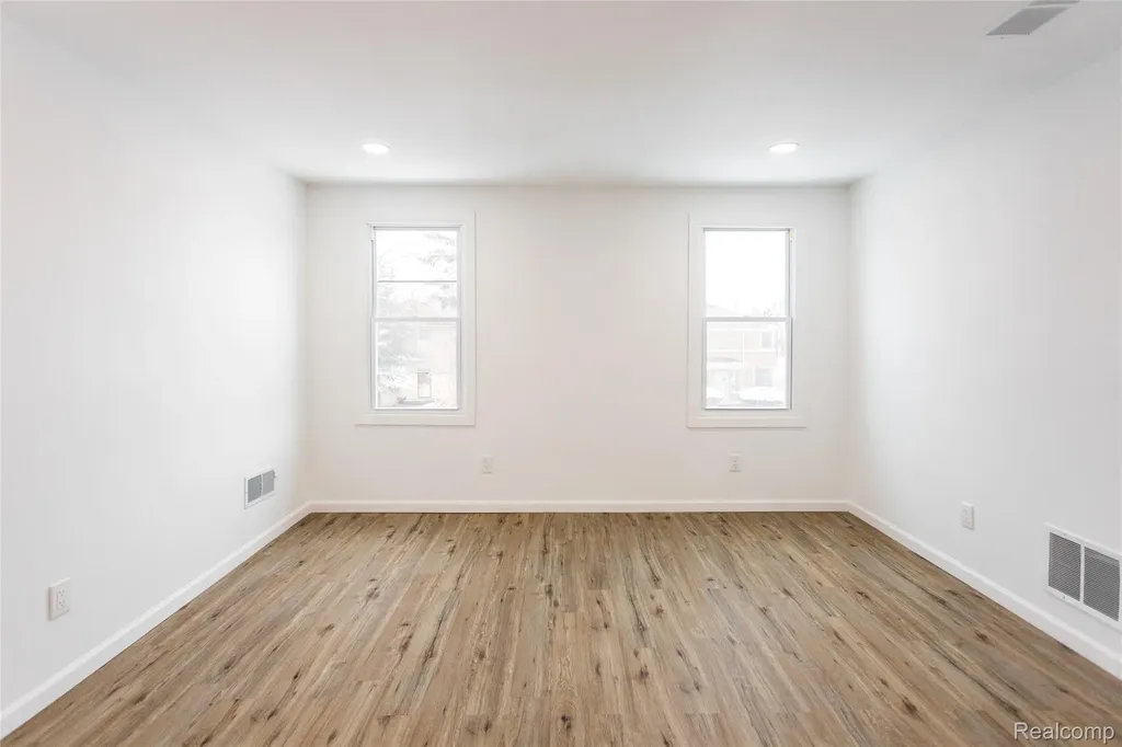 18306 Stoepel Street Detroit City MI 48221