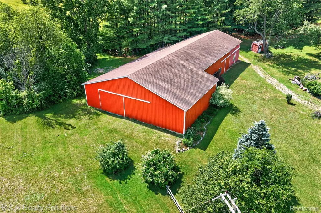 5544 Piersonville Road Marathon Township MI 48421