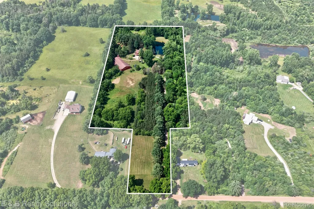 5544 Piersonville Road Marathon Township MI 48421