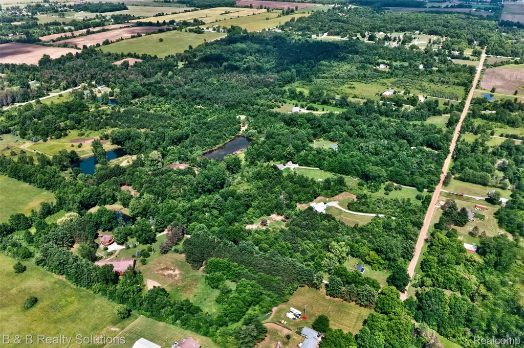 5544 Piersonville Road Marathon Township MI 48421