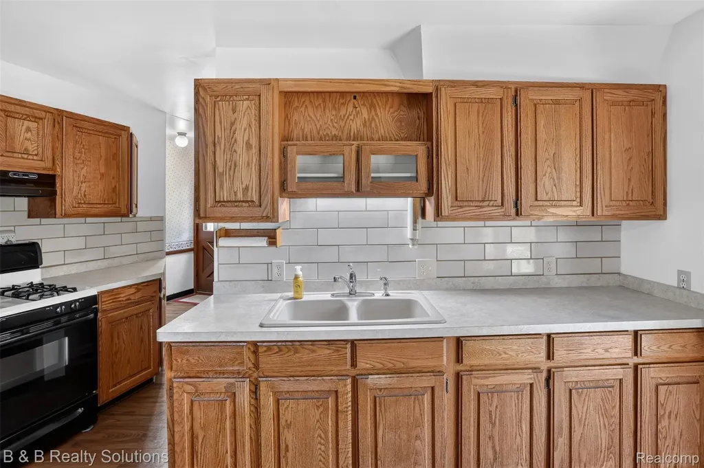 5544 Piersonville Road Marathon Township MI 48421