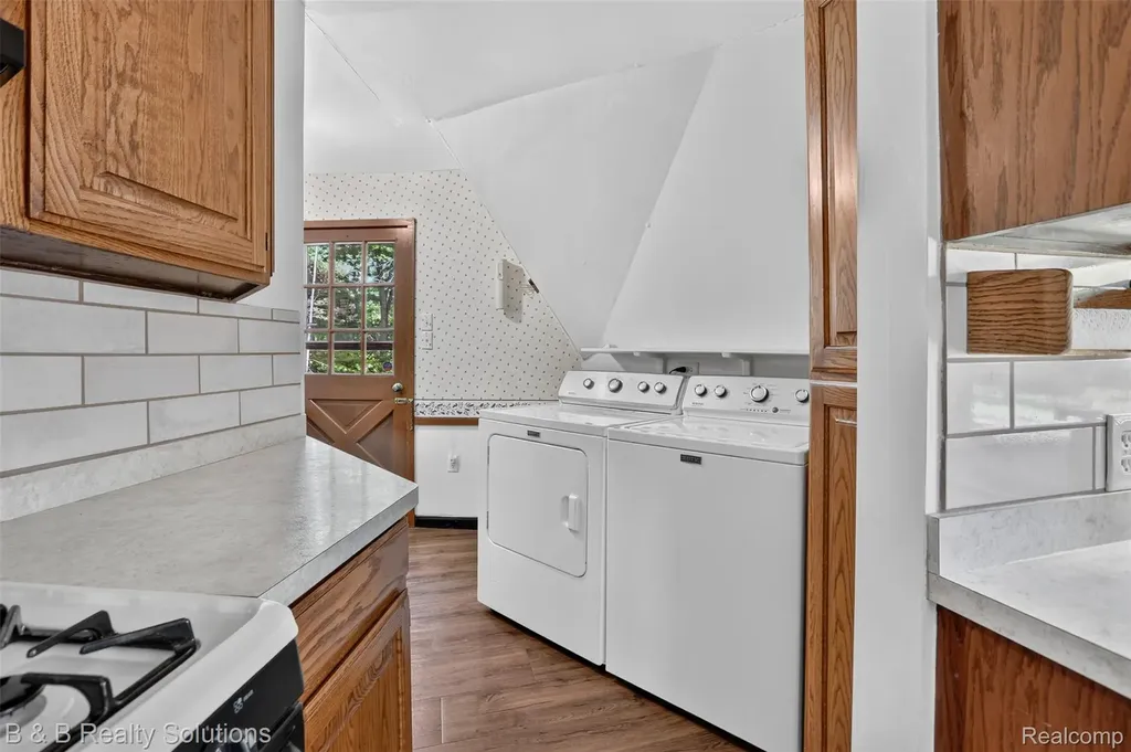 5544 Piersonville Road Marathon Township MI 48421