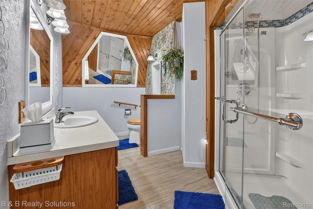 5544 Piersonville Road Marathon Township MI 48421