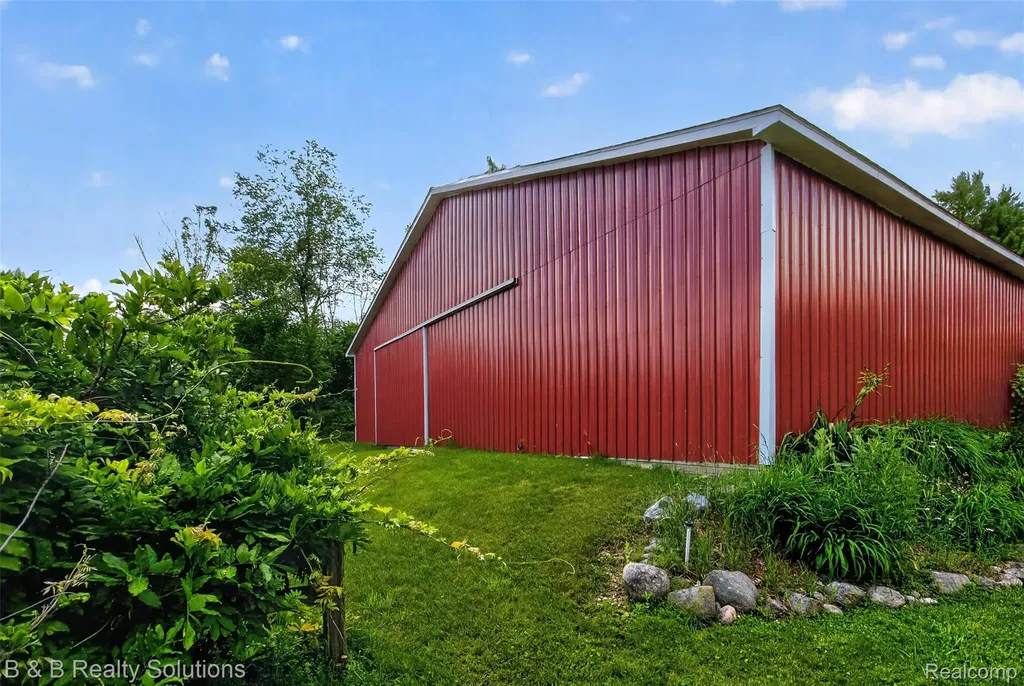 5544 Piersonville Road Marathon Township MI 48421