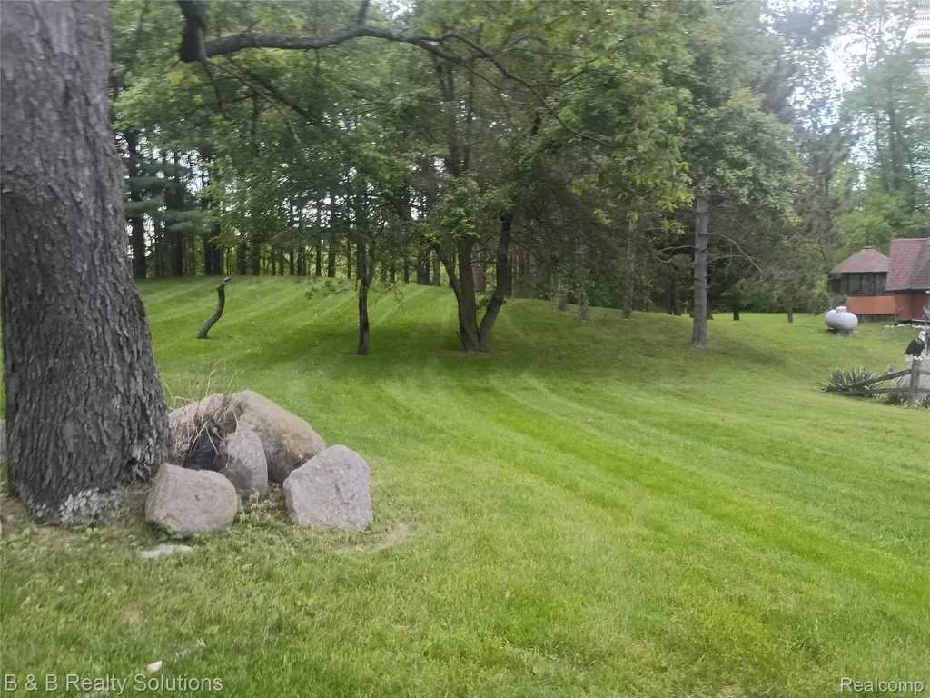 5544 Piersonville Road Marathon Township MI 48421