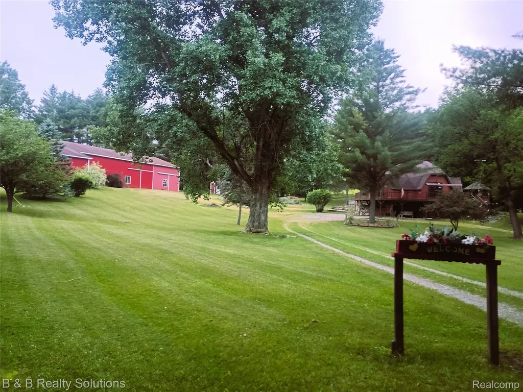 5544 Piersonville Road Marathon Township MI 48421