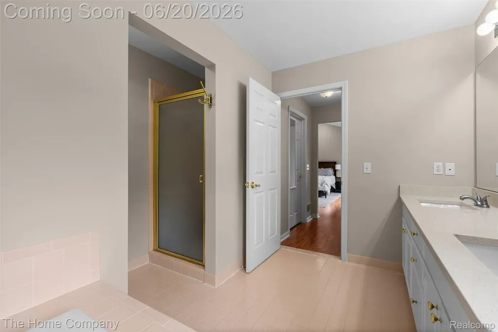 41278 Scarborough Lane Novi City MI 48375
