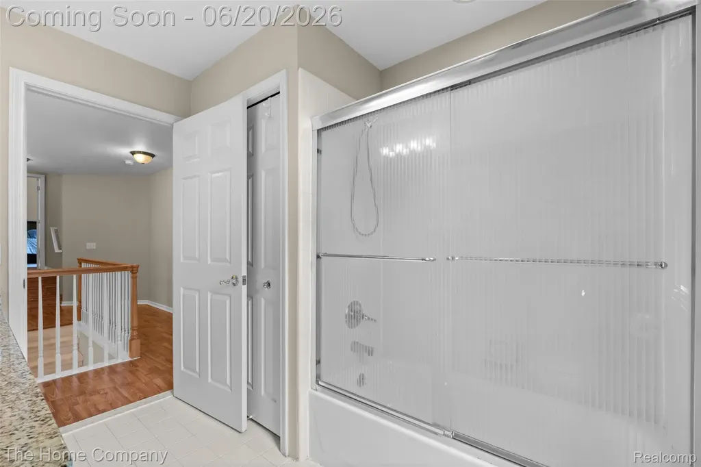 41278 Scarborough Lane Novi City MI 48375