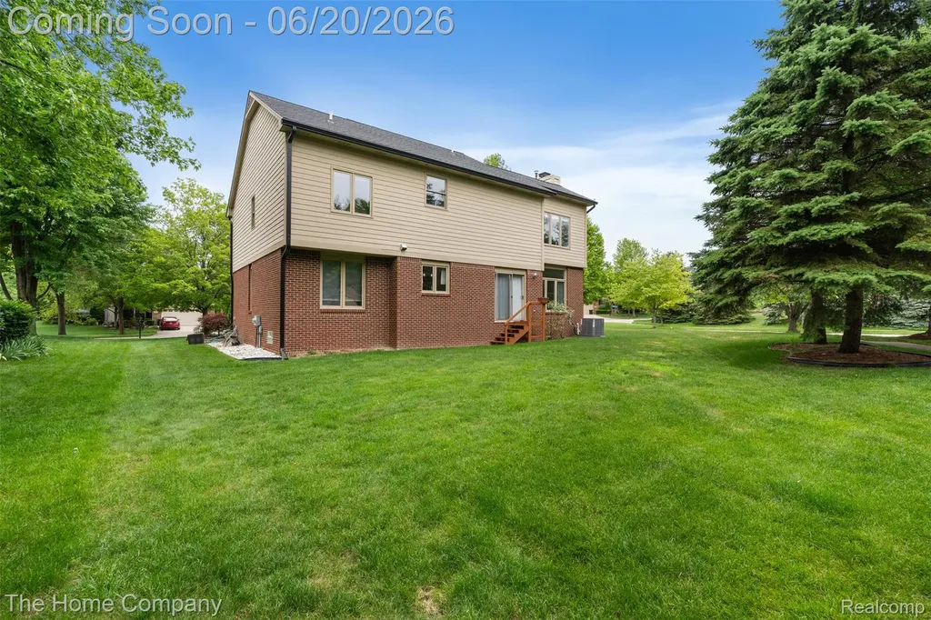 41278 Scarborough Lane Novi City MI 48375