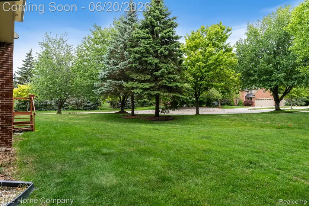 41278 Scarborough Lane Novi City MI 48375