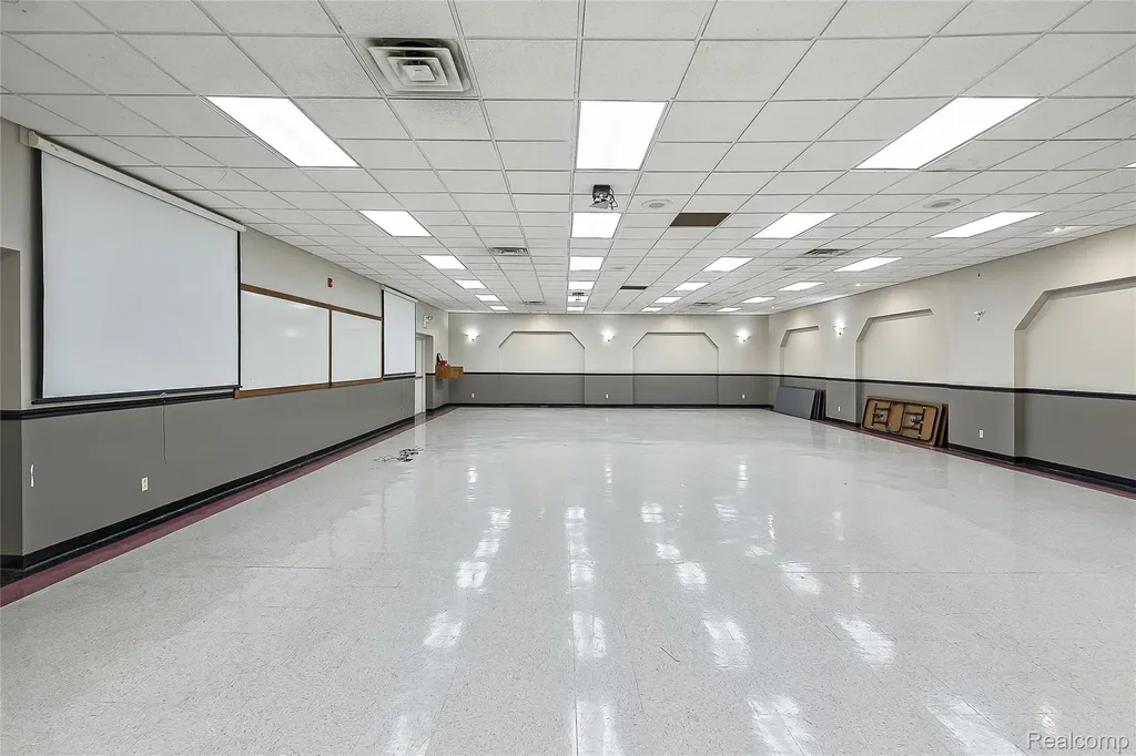 1210 E Michigan Avenue Jackson City MI 49201