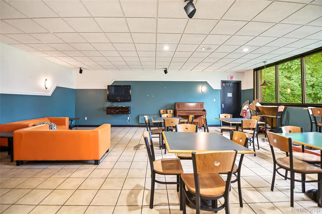 1210 E Michigan Avenue Jackson City MI 49201
