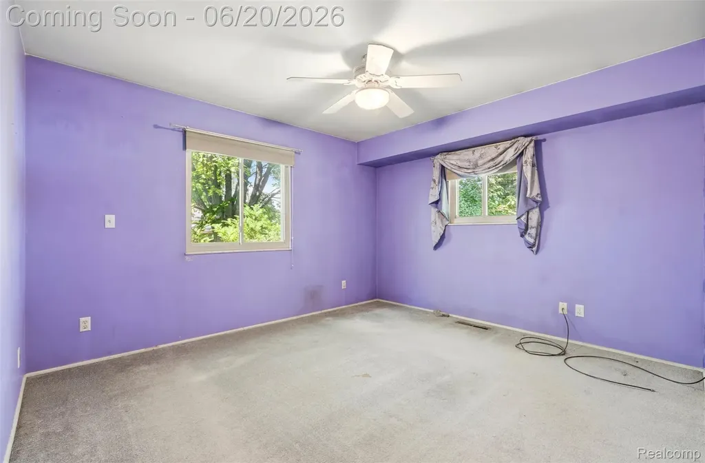 309 Windy Bluff Flushing City MI 48433